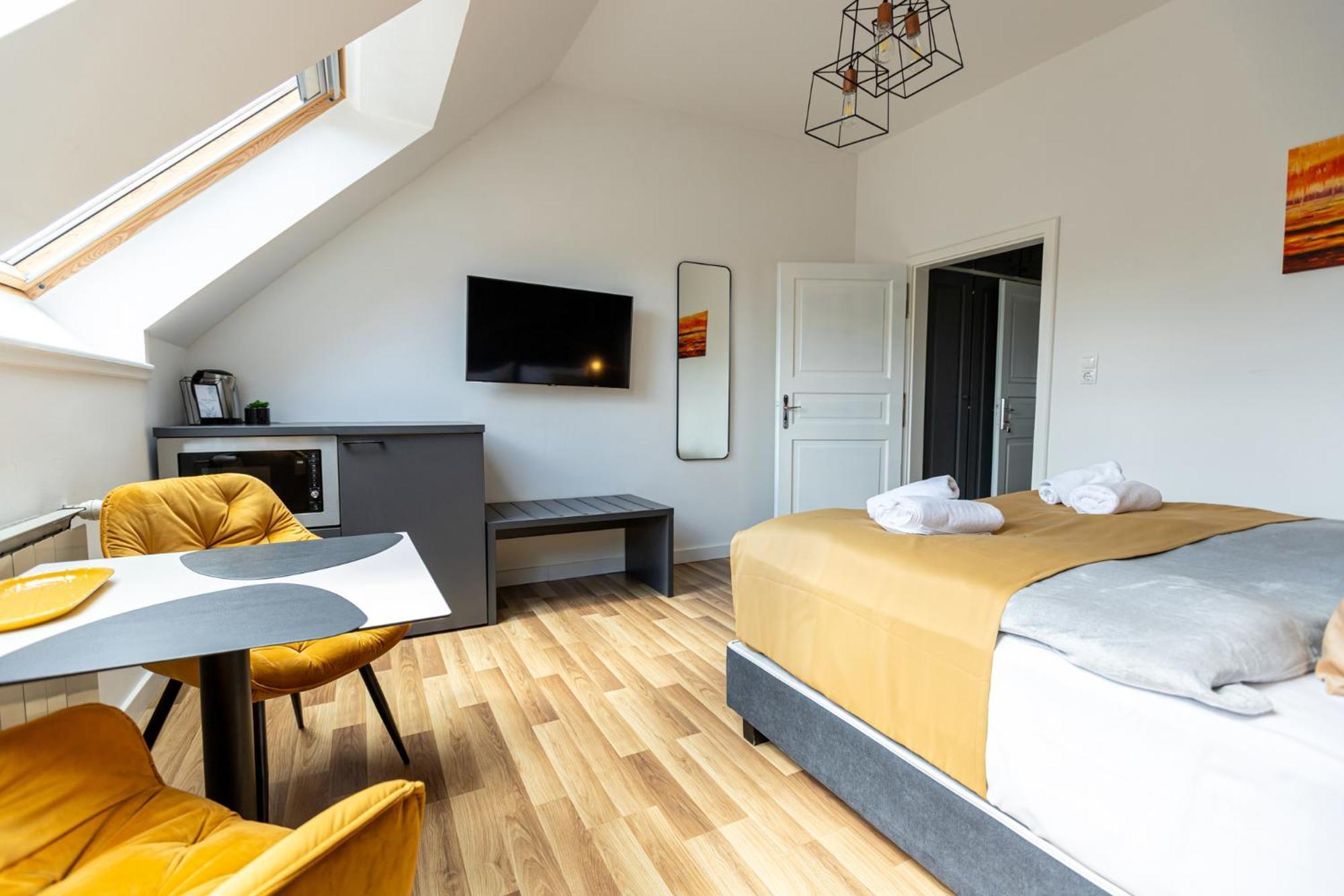 Hotel Clariss บาลาโตนัลมาดี ภายนอก รูปภาพ